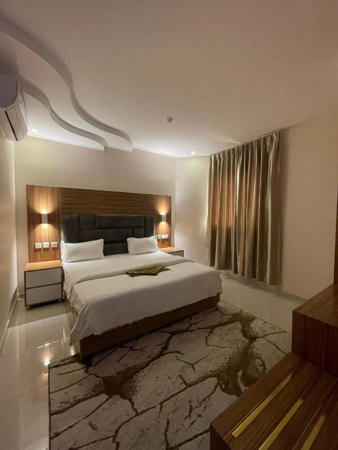 Orient House Aparthotel Хаил Екстериор снимка