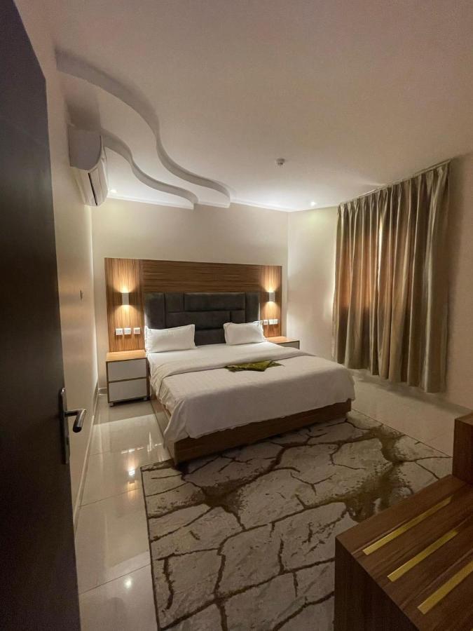 Orient House Aparthotel Хаил Екстериор снимка