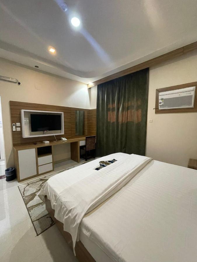 Orient House Aparthotel Хаил Екстериор снимка