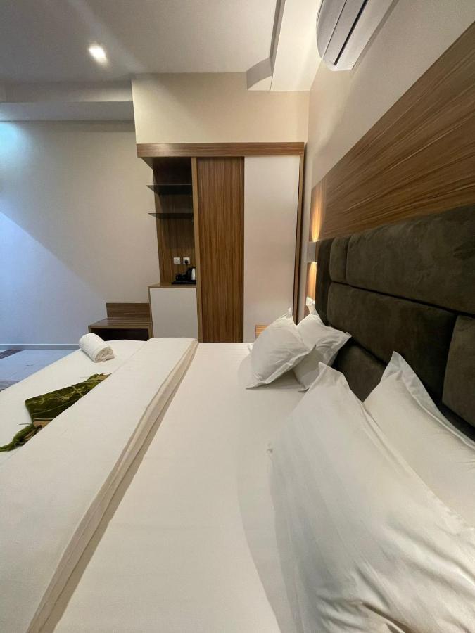 Orient House Aparthotel Хаил Екстериор снимка