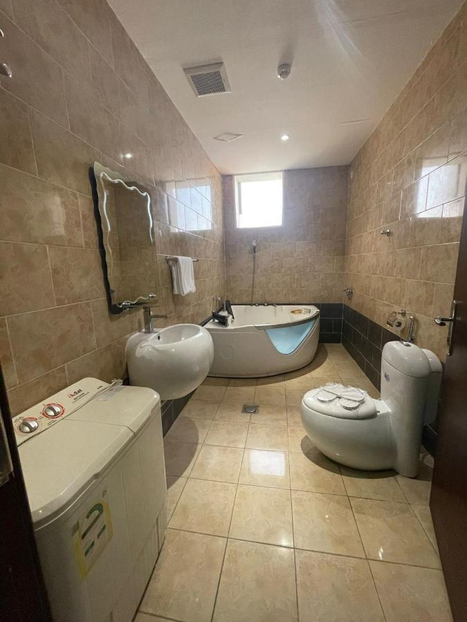 Orient House Aparthotel Хаил Екстериор снимка