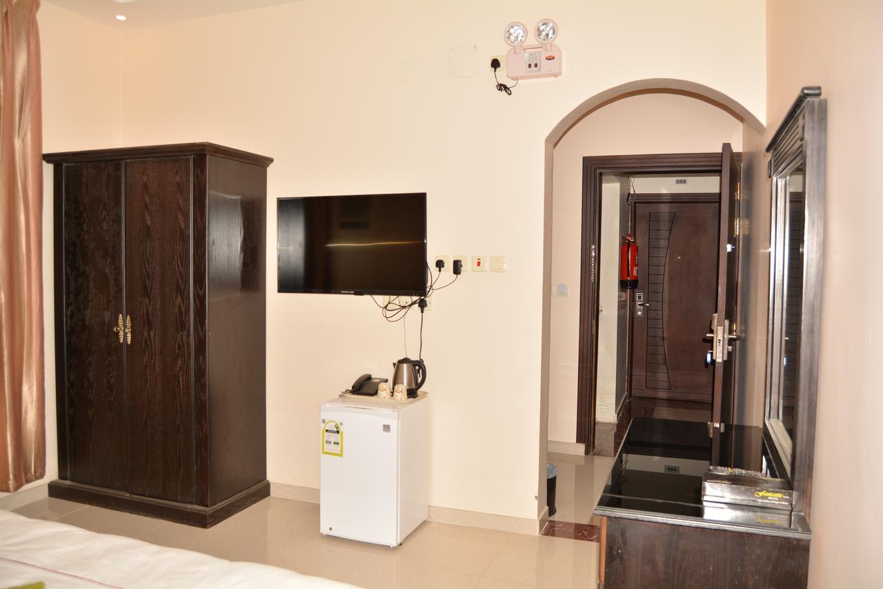 Orient House Aparthotel Хаил Екстериор снимка