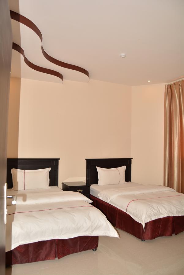 Orient House Aparthotel Хаил Екстериор снимка